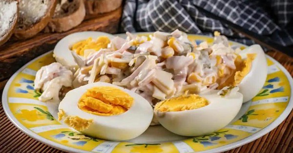 Người ăn trứng ngỗng thường xuy&ecirc;n, sau thời gian ngắn cơ thể c&oacute; thể xuất hiện 4 thay đổi