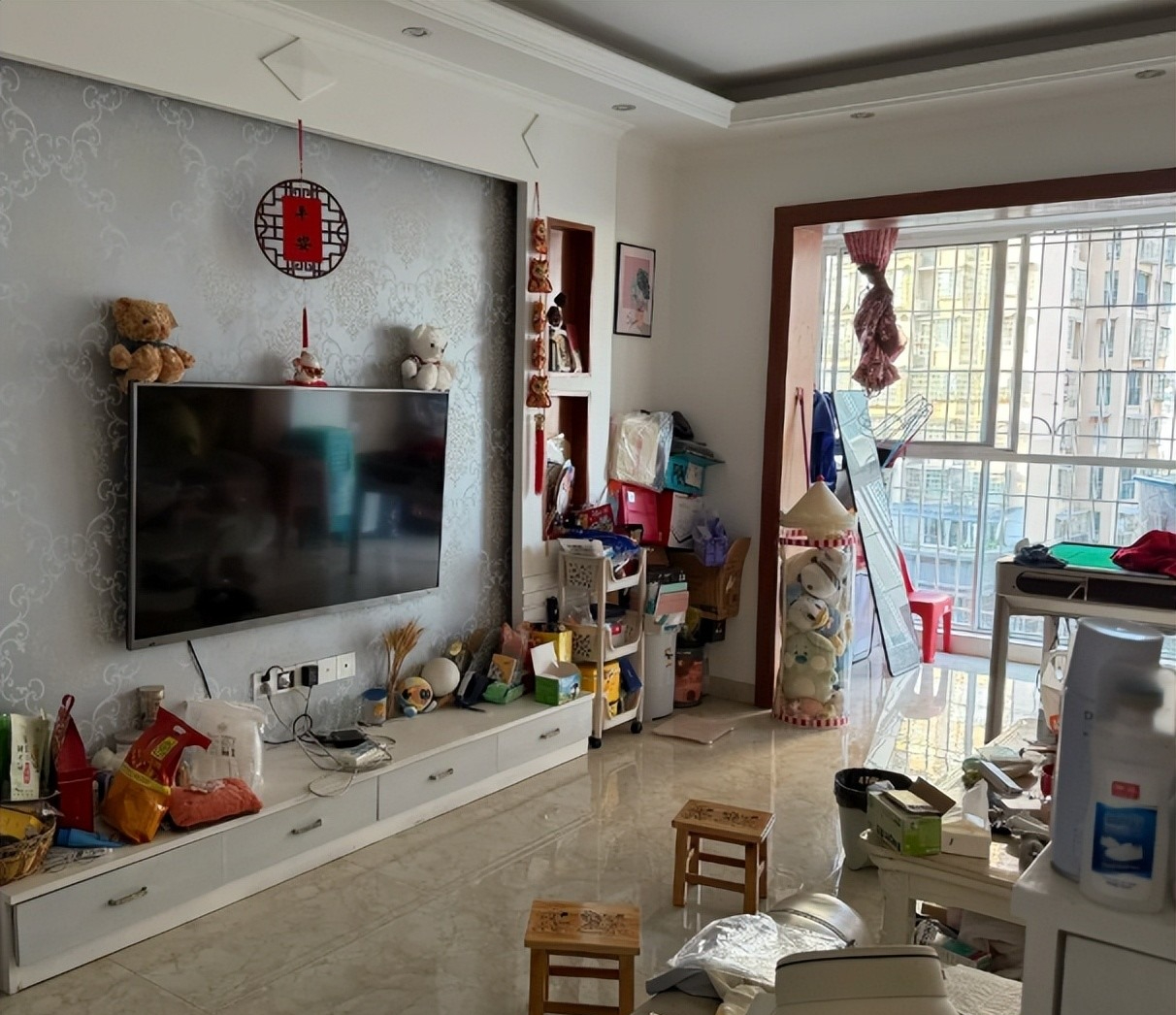 &Ocirc;ng b&agrave; dặn từ l&acirc;u: 5 thứ kh&ocirc;ng n&ecirc;n đặt trong ph&ograve;ng kh&aacute;ch - Giờ ngẫm mới thấy Đ&Uacute;NG- Ảnh 2.