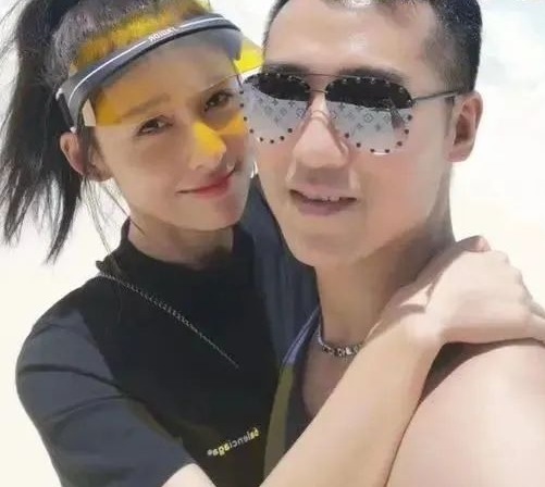 Th&oacute;i ăn chơi v&ocirc; độ của chồng nữ diễn vi&ecirc;n phim giờ v&agrave;ng vừa l&atilde;nh &aacute;n chung th&acirc;n- Ảnh 3.