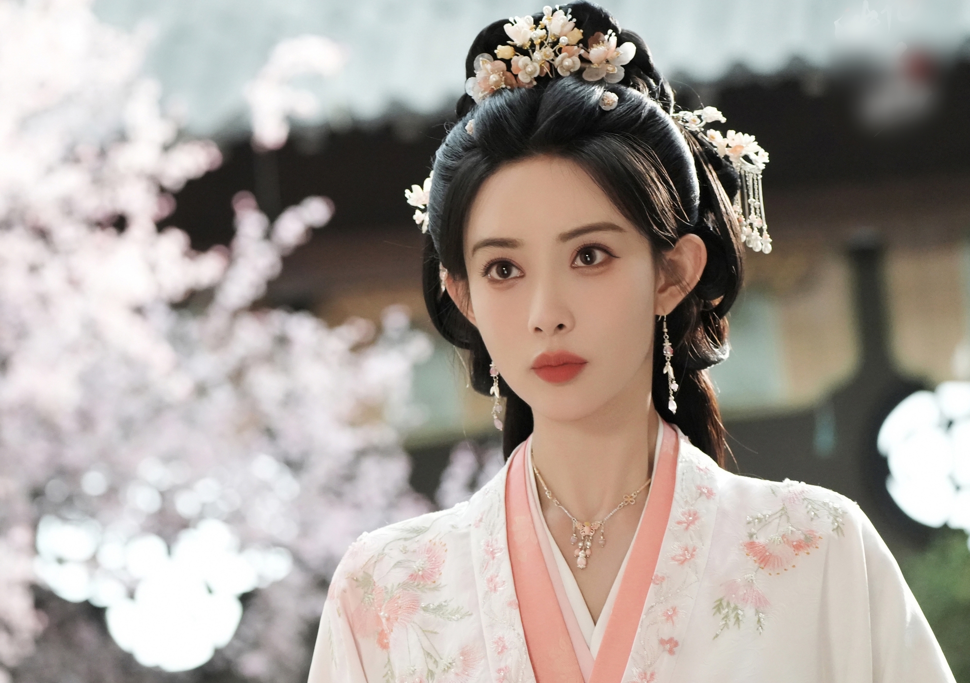 10 mỹ nh&acirc;n cổ trang đẹp nhất Trung Quốc 2025: Angelababy xếp sau Dương Tử, hạng 1 nhan sắc m&ecirc; hoặc ch&uacute;ng sinh- Ảnh 2.