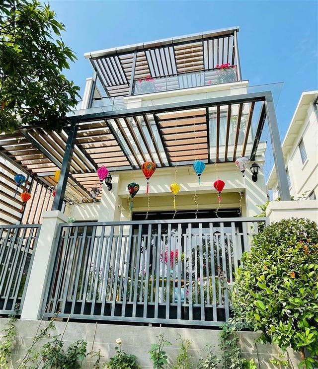 Nữ nghệ sĩ t&aacute;i h&ocirc;n với đại gia, được 