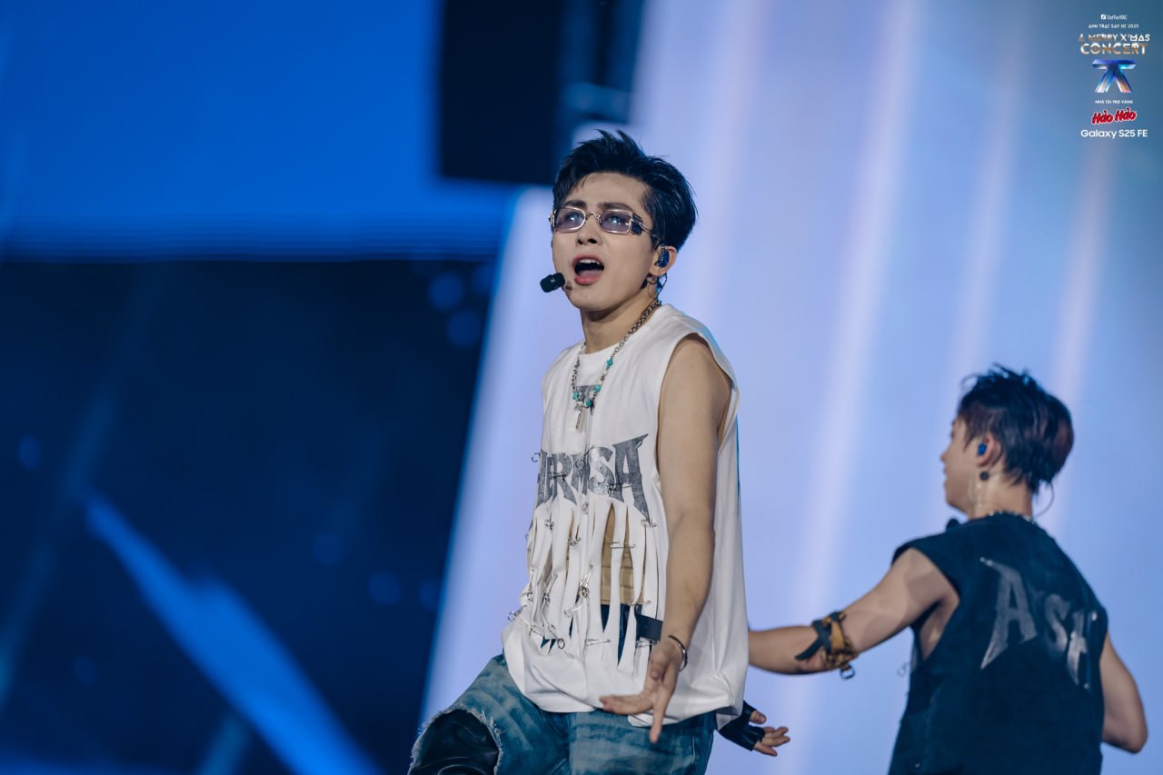 Anh Trai đắt show nhất nh&igrave; Say Hi bất ngờ l&ecirc;n livestream xin lỗi- Ảnh 1.