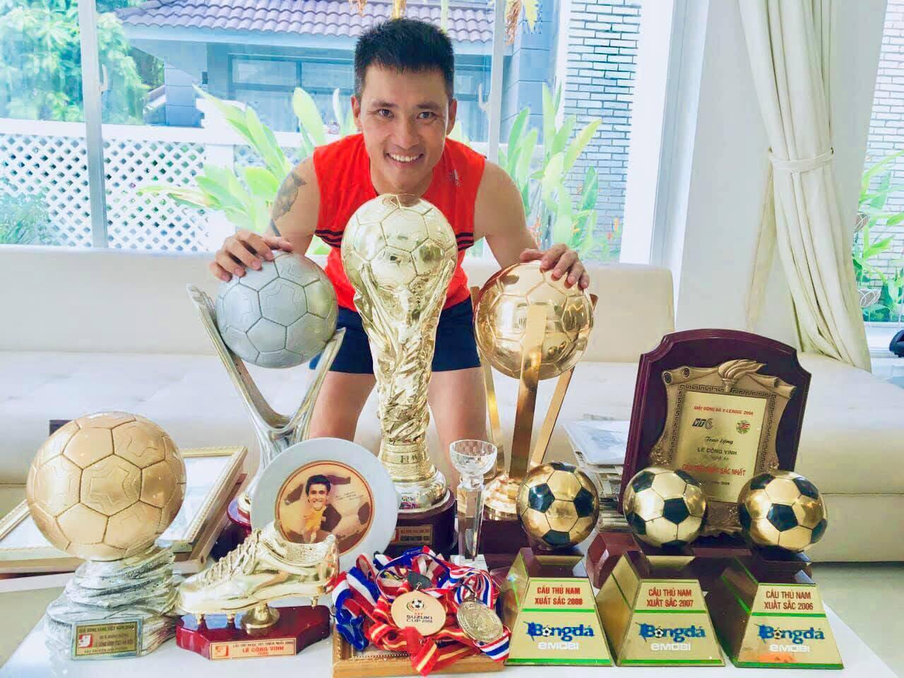 Chưa ai x&ocirc; đổ được C&ocirc;ng Vinh- Ảnh 1.