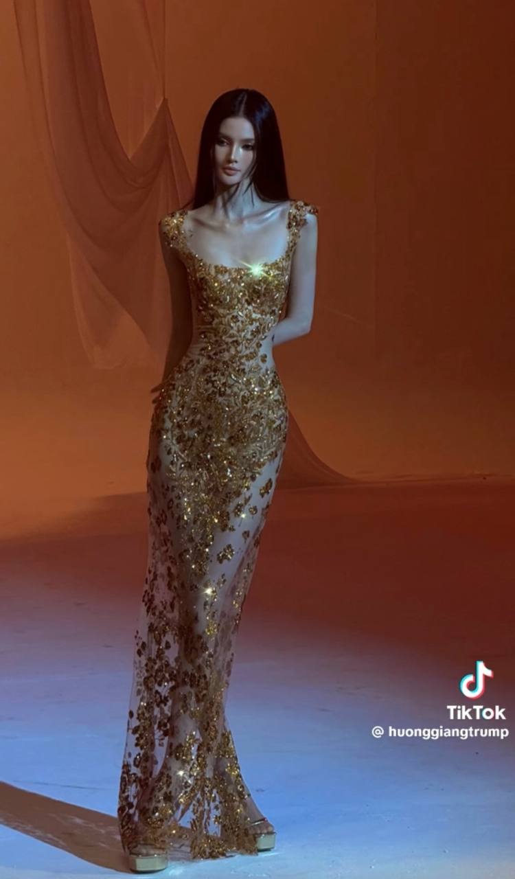 Mẫu Việt đẹp đến v&ocirc; l&yacute; đang khiến d&acirc;n t&igrave;nh hoang mang, ảnh qu&aacute; khứ chỉ nặng 30kg?- Ảnh 1.