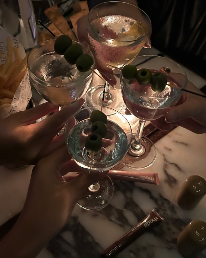 Thương hiệu beauty đột ph&aacute; nhất 2025 phải l&agrave; Rhode: 3 tuổi, 10 sản phẩm dẫn đến thương vụ tỷ đ&ocirc;- Ảnh 12.