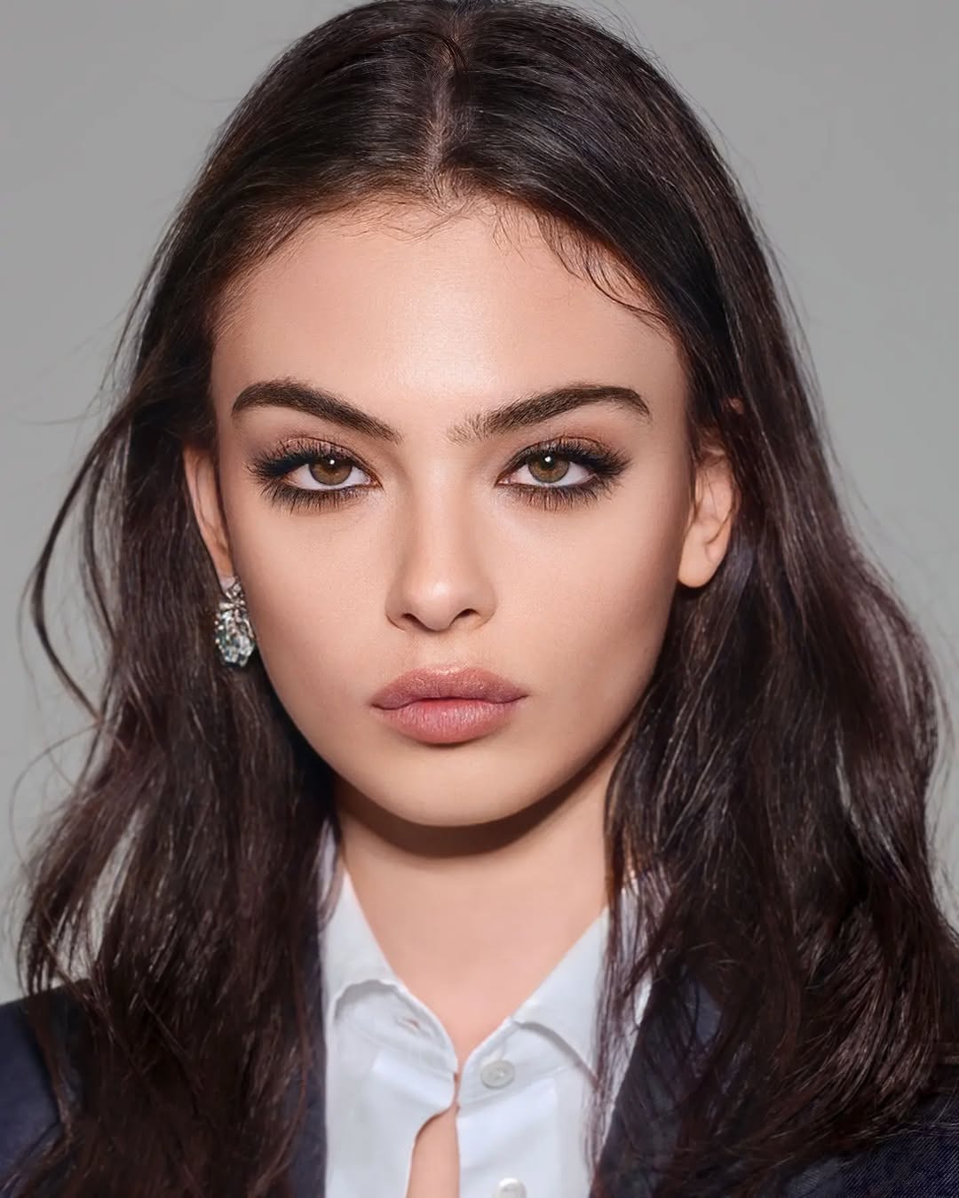 C&ocirc;ng bố Top 100 gương mặt đẹp nhất thế giới 2025: Ai số 1?- Ảnh 13.