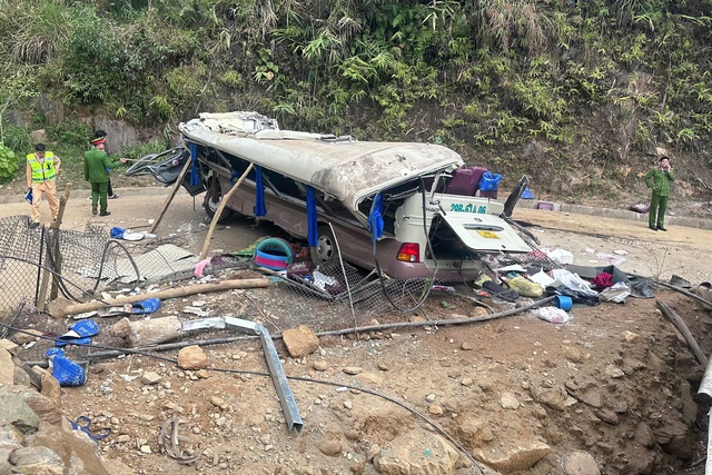 Người mẫu từng tham gia Qu&yacute; &ocirc;ng ho&agrave;n mỹ bị chấn thương nghi&ecirc;m trọng trong vụ lật xe ở L&agrave;o Cai- Ảnh 5.