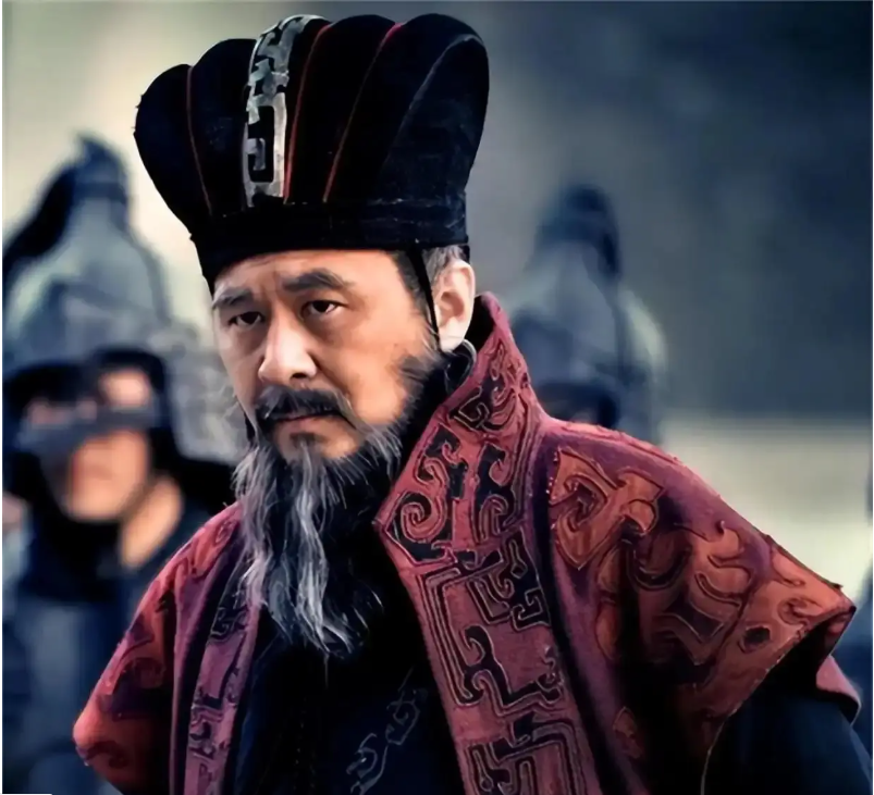 T&agrave;o Th&aacute;o giết Lữ Bố tưởng trừ đại họa, kh&ocirc;ng ngờ Qu&aacute;ch Gia thở d&agrave;i: Người đ&aacute;ng sợ l&agrave; kẻ đứng b&ecirc;n cạnh- Ảnh 2.