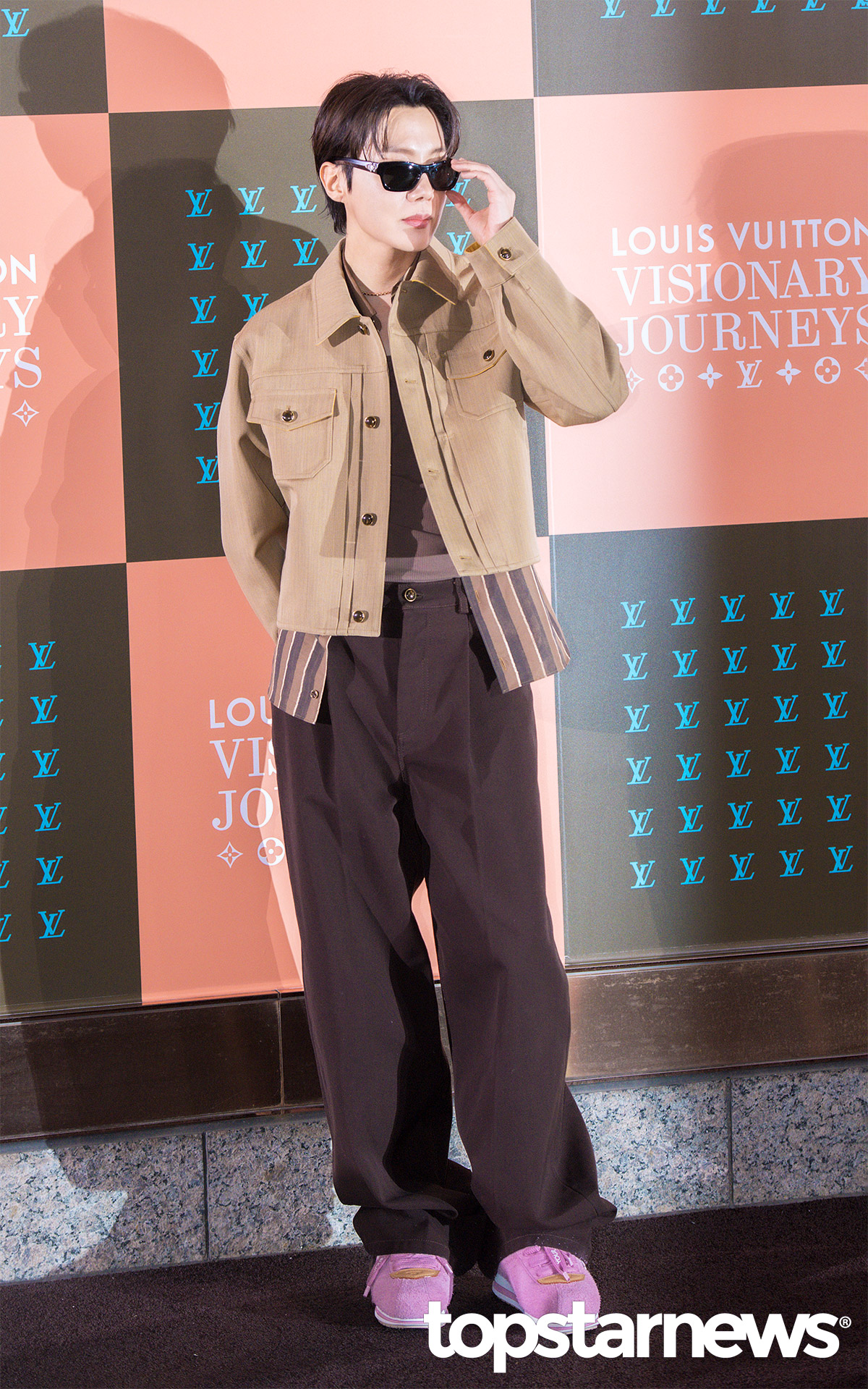 “Bầu trời” sao của Louis Vuitton quá đỉnh: Tụ hết Lisa, Jeon Ji Hyun, Gong Yoo, Shin Min Ah về một mối- Ảnh 4.