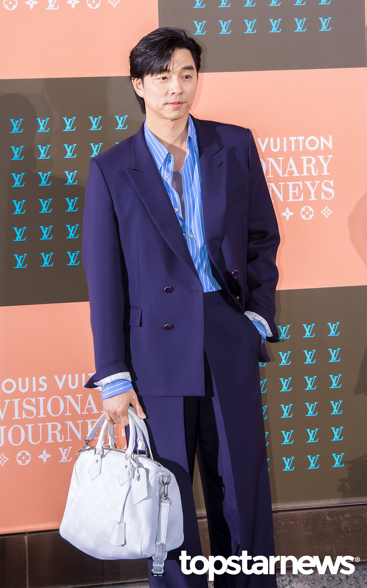 “Bầu trời” sao của Louis Vuitton quá đỉnh: Tụ hết Lisa, Jeon Ji Hyun, Gong Yoo, Shin Min Ah về một mối- Ảnh 10.