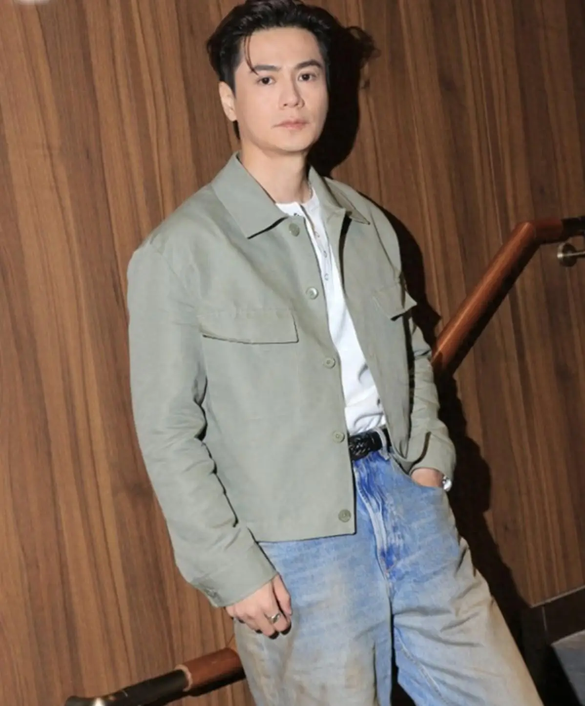 Chi tiêu hơn 330 triệu/tháng, nam diễn viên tiết lộ áp lực tài chính khi phải "nuôi" cả gia đình 7 người- Ảnh 3.