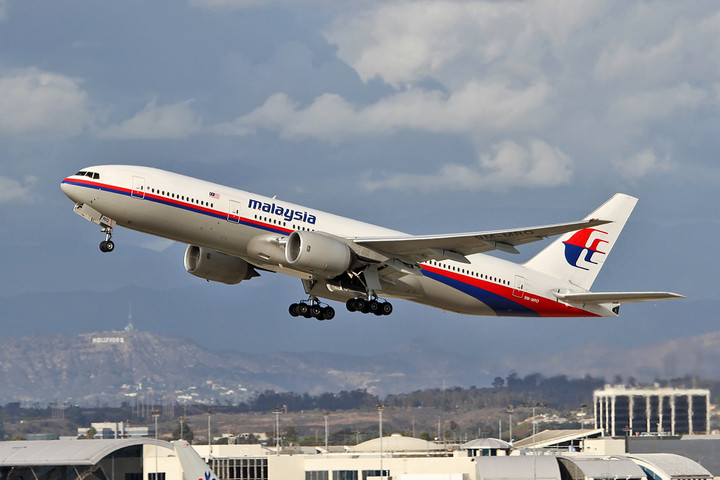 Malaysia nối lại chiến dịch tìm kiếm máy bay MH370- Ảnh 1.