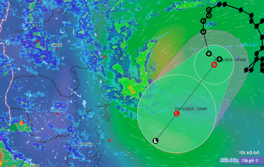 Áp thấp nhiệt đới sắp suy yếu, miền Trung tiếp tục mưa lớn- Ảnh 1. Áp thấp nhiệt đới sắp suy yếu, miền Trung tiếp tục mưa lớn- Ảnh 1.
