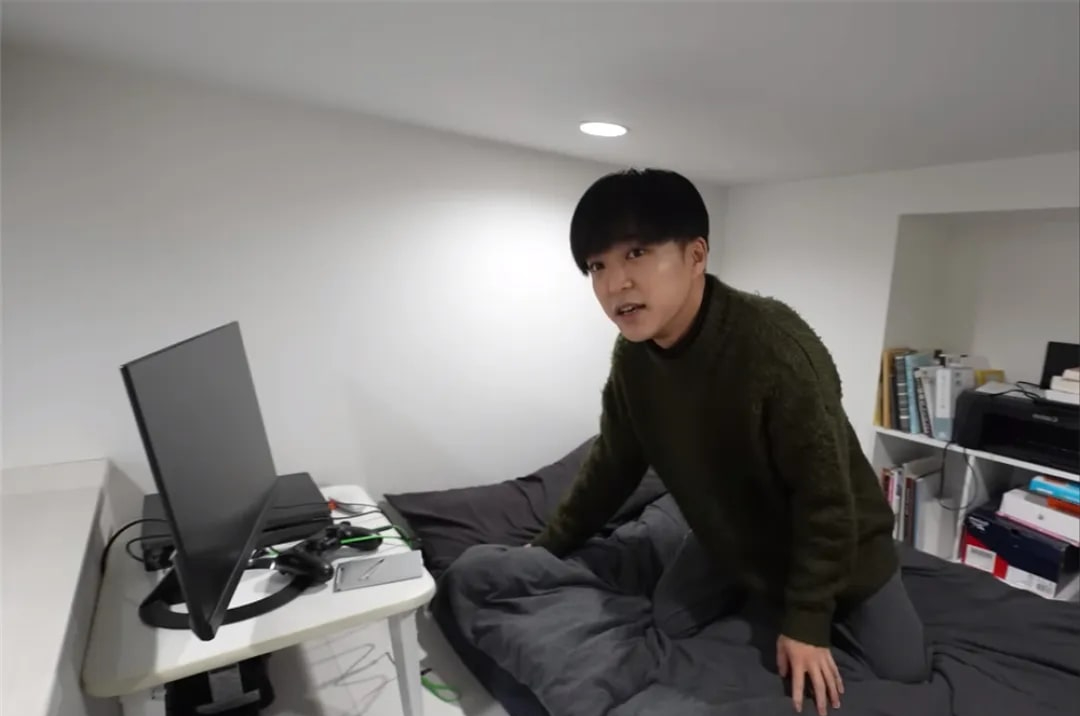 Căn phòng 8m² gây sốc giữa Hồng Kông, nhỏ như hộp diêm nhưng chủ nhân khẳng định: Không muốn xa rời- Ảnh 19.