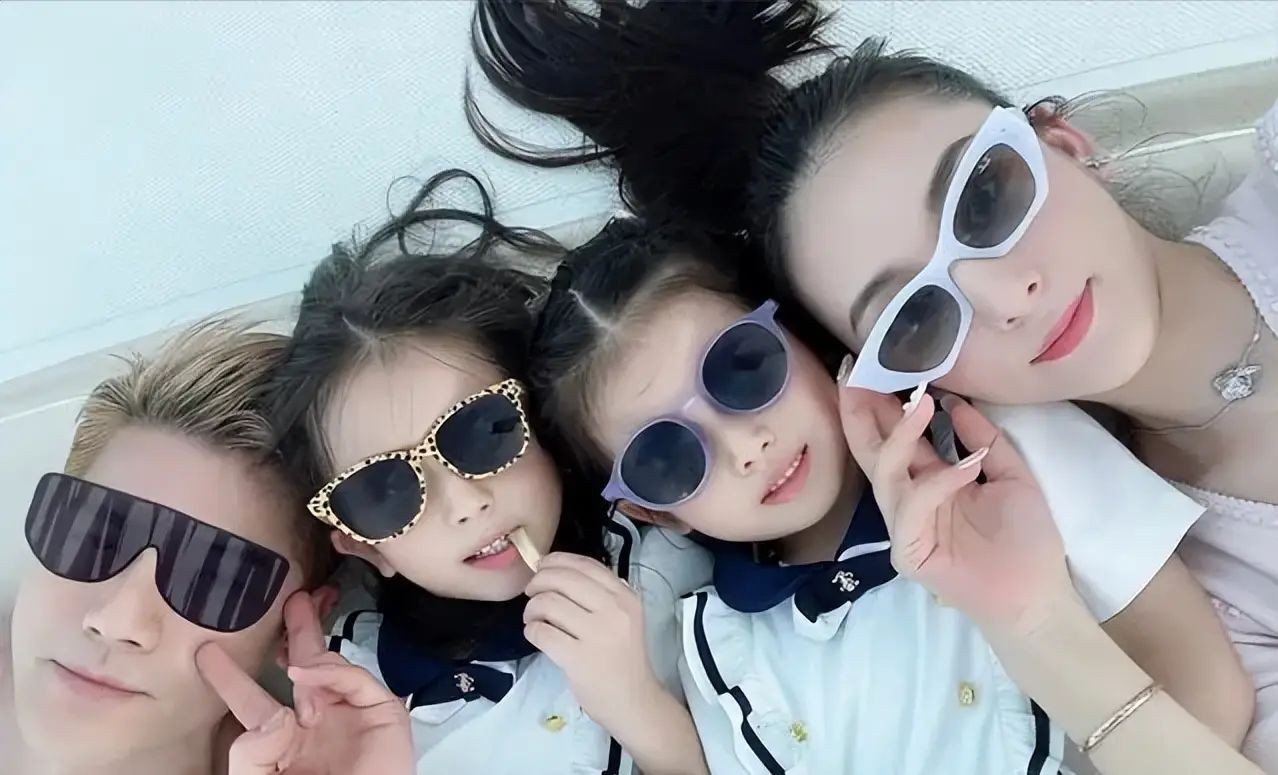 8 triệu người tìm xem mỹ nhân đẹp nhất Tân Cương được Thiên vương đình đám xin chụp ảnh cùng- Ảnh 4.