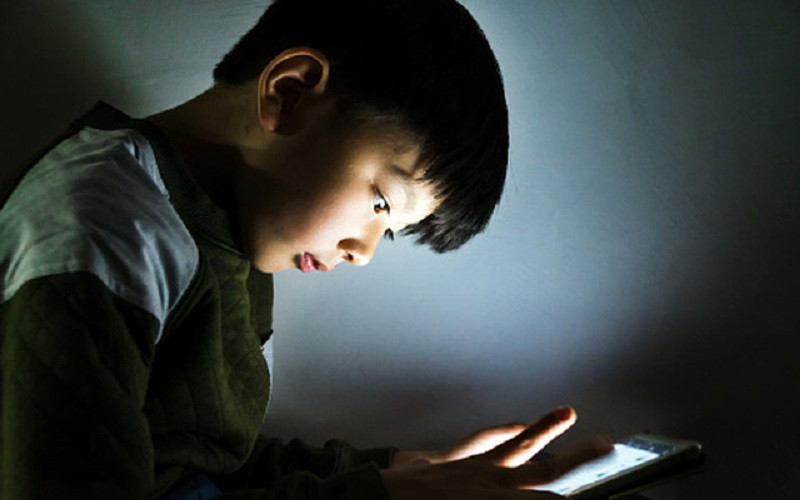 Con gái lớp 6 bỗng nhiên hỏi: "Phim sex là gì?", mẹ Hà Nội ngay lập tức nhắn tin vào nhóm phụ huynh- Ảnh 2.