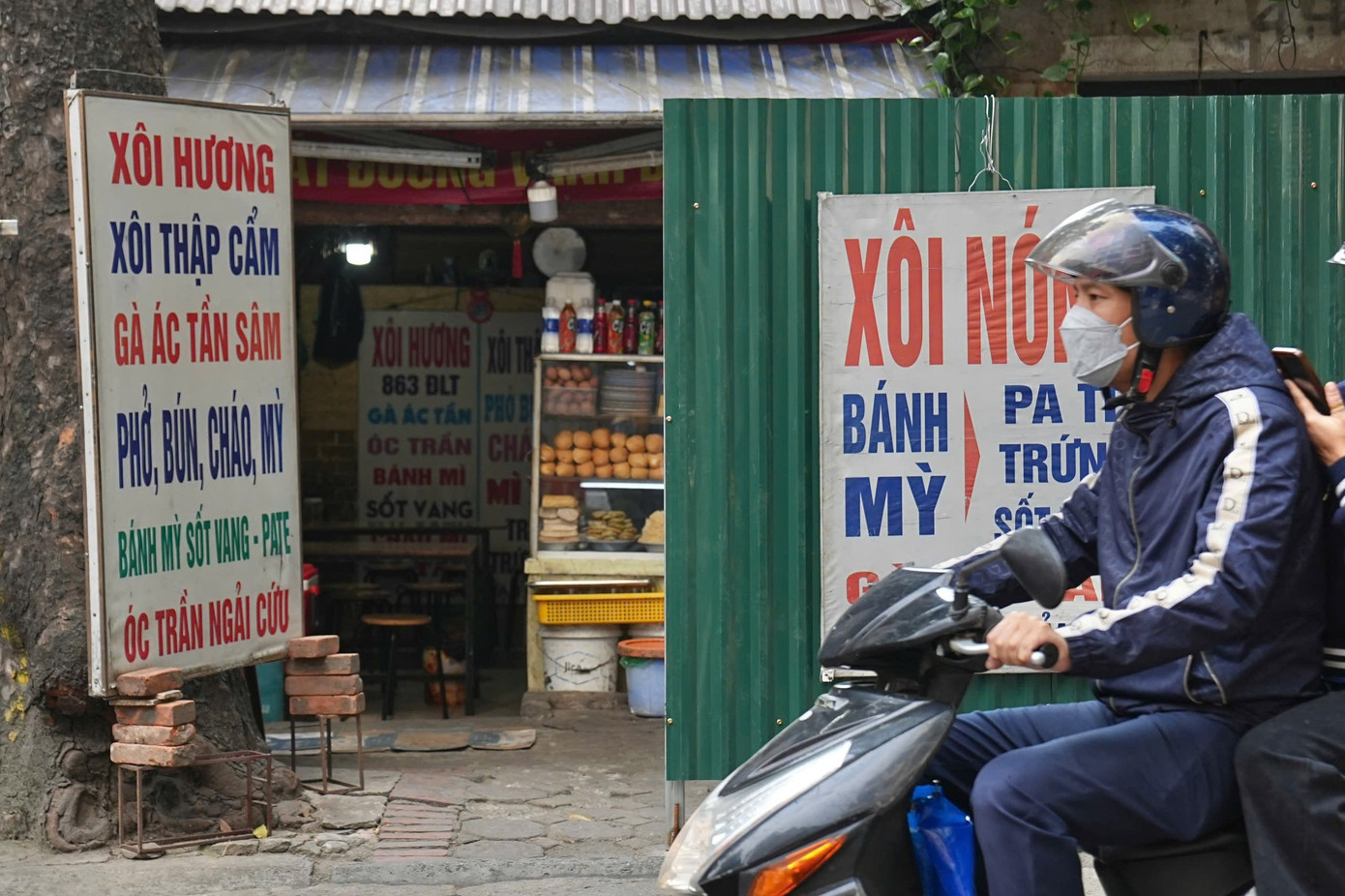 Người dân bám trụ, kinh doanh giữa dự án đường “đắt nhất hành tinh”- Ảnh 11.