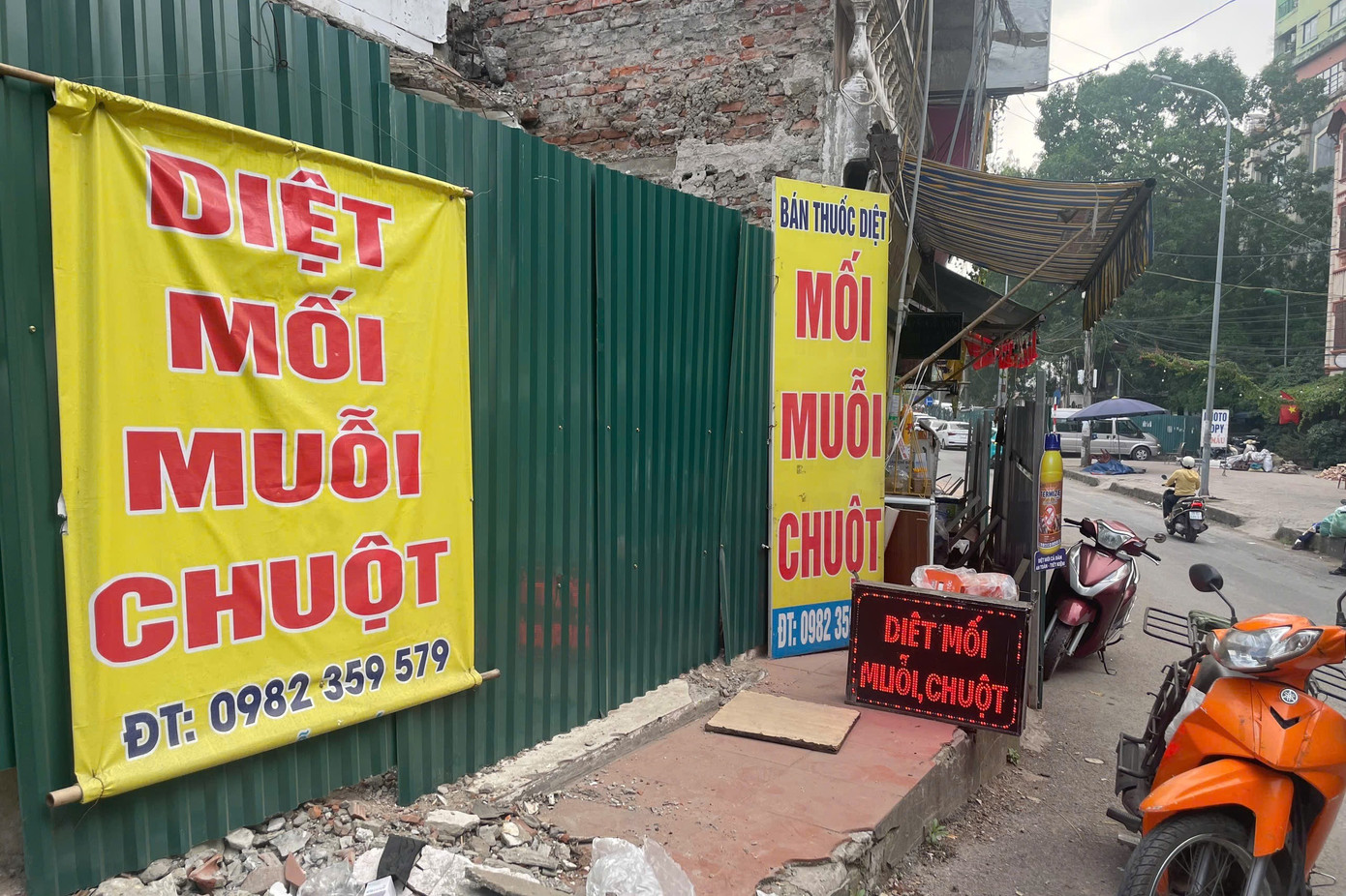 Người dân bám trụ, kinh doanh giữa dự án đường “đắt nhất hành tinh”- Ảnh 14.