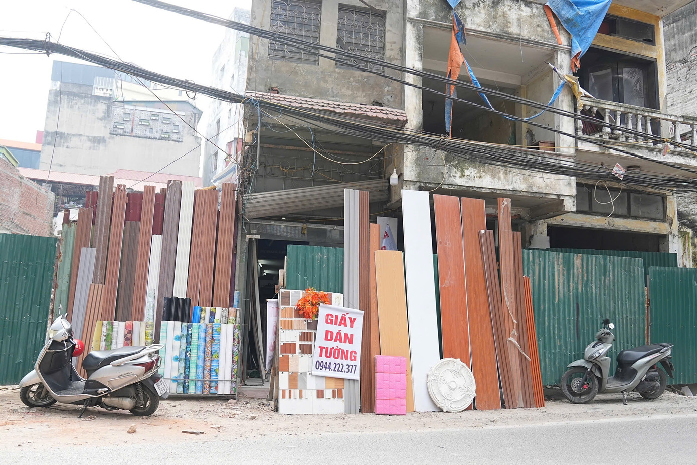 Người dân bám trụ, kinh doanh giữa dự án đường “đắt nhất hành tinh”- Ảnh 13.