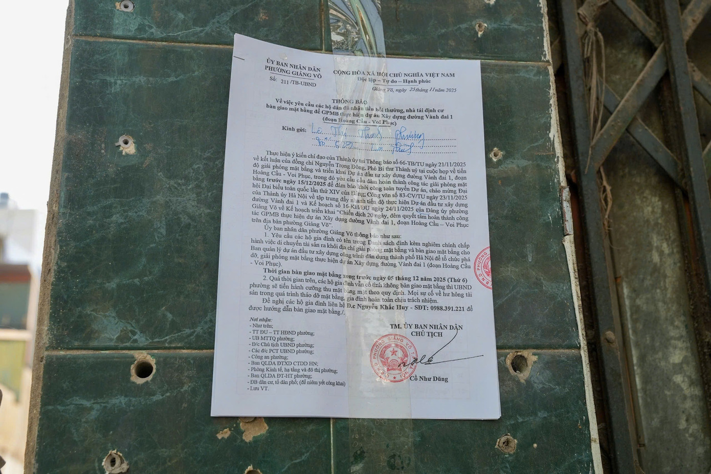 Người dân bám trụ, kinh doanh giữa dự án đường “đắt nhất hành tinh”- Ảnh 16.