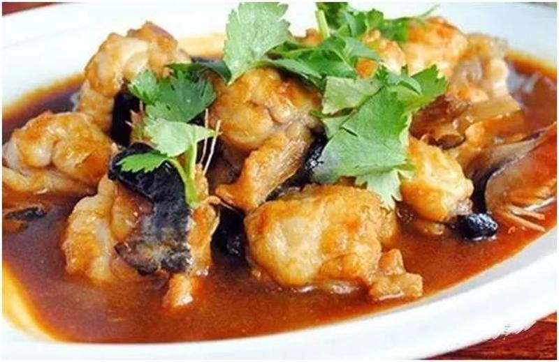 "Thủy quái" của biển khơi, nhìn qua đã thấy rùng mình nhưng thịt ngon khó cưỡng lại bổ như sâm, là "món hiếm" trong giới ẩm thực- Ảnh 2.