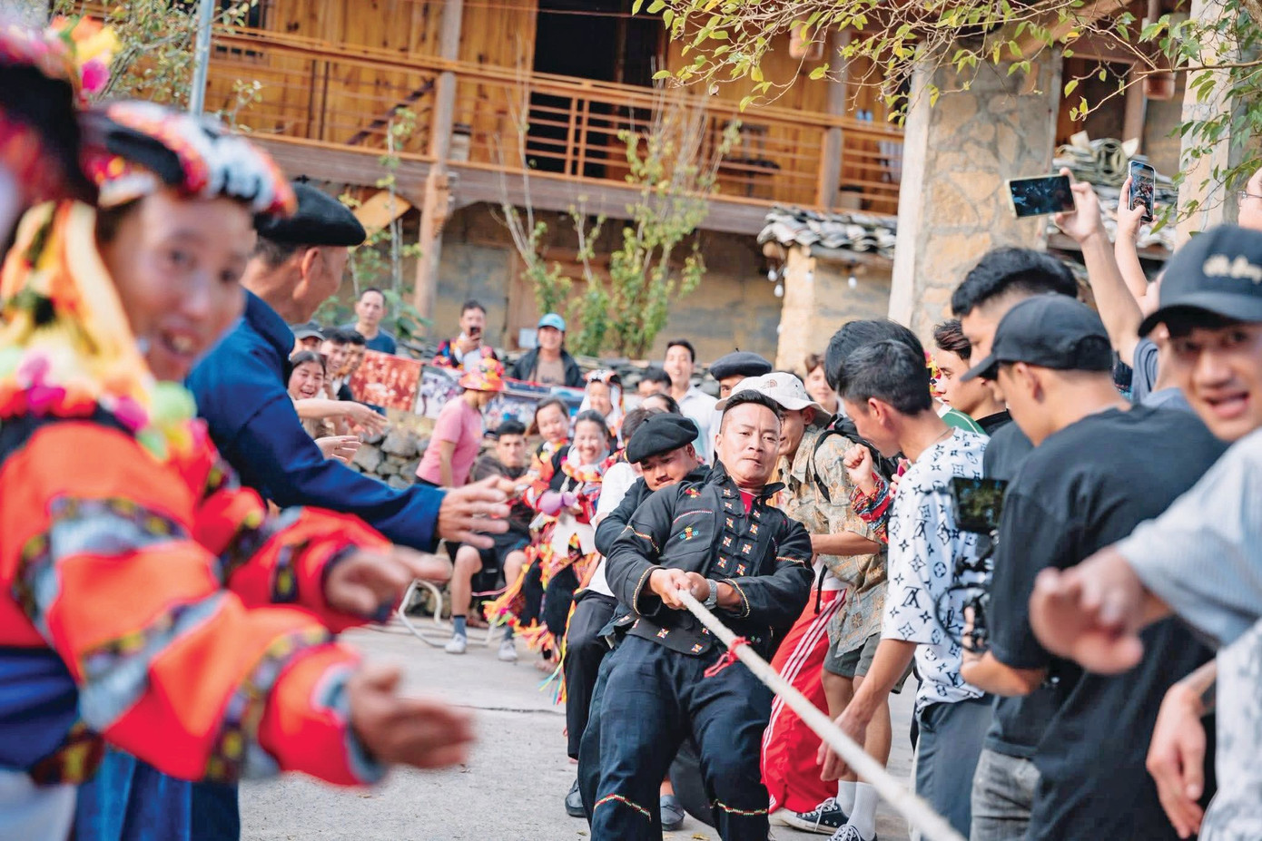 Ngôi làng 'đi bằng internet' lên bản đồ du lịch thế giới- Ảnh 1.