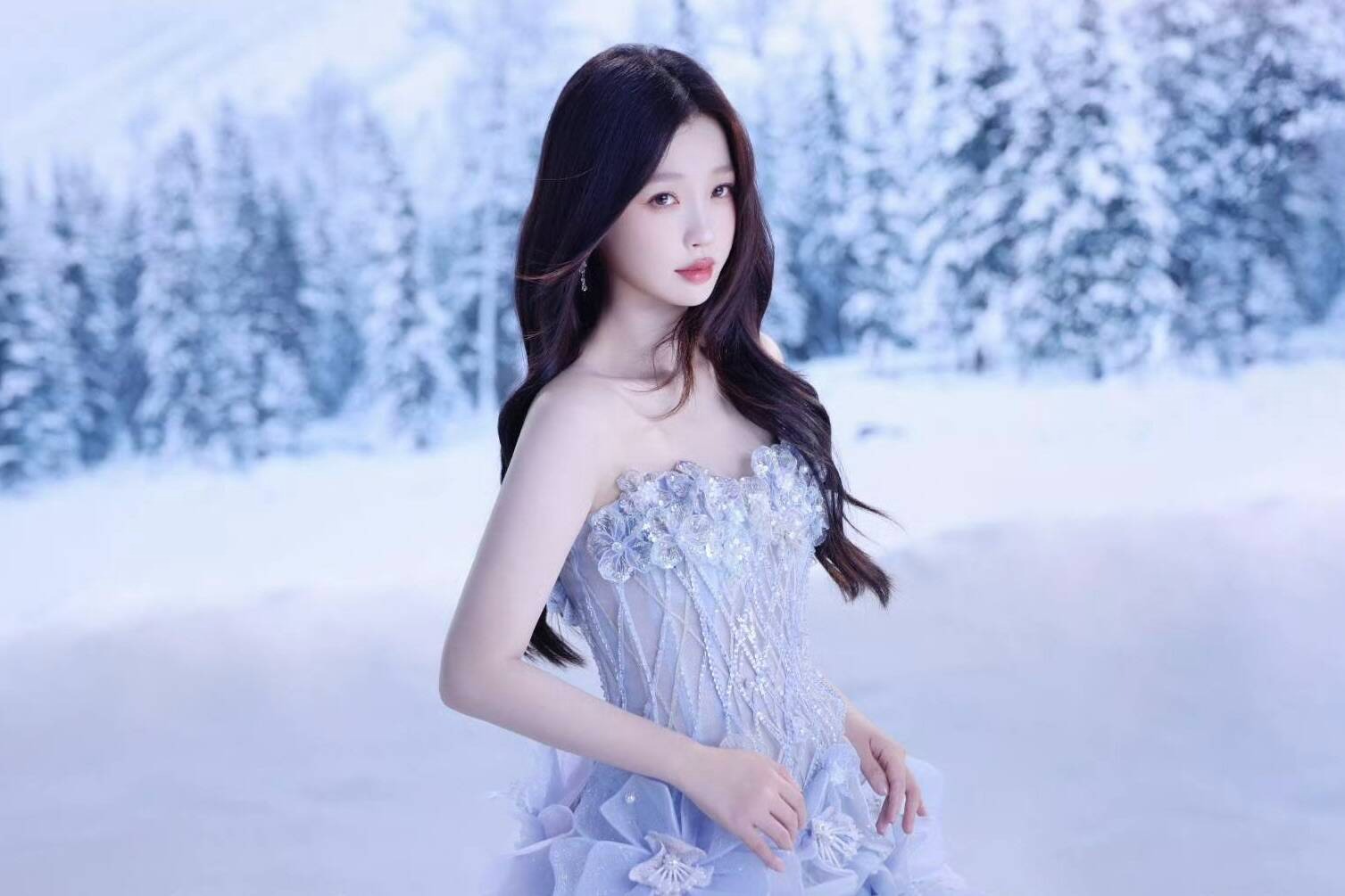 5 diễn viên bị ghét nhất Trung Quốc 2025: Ngu Thu Hân chọc giận cả showbiz, hạng 1 bị cấm sóng mới sốc- Ảnh 4.