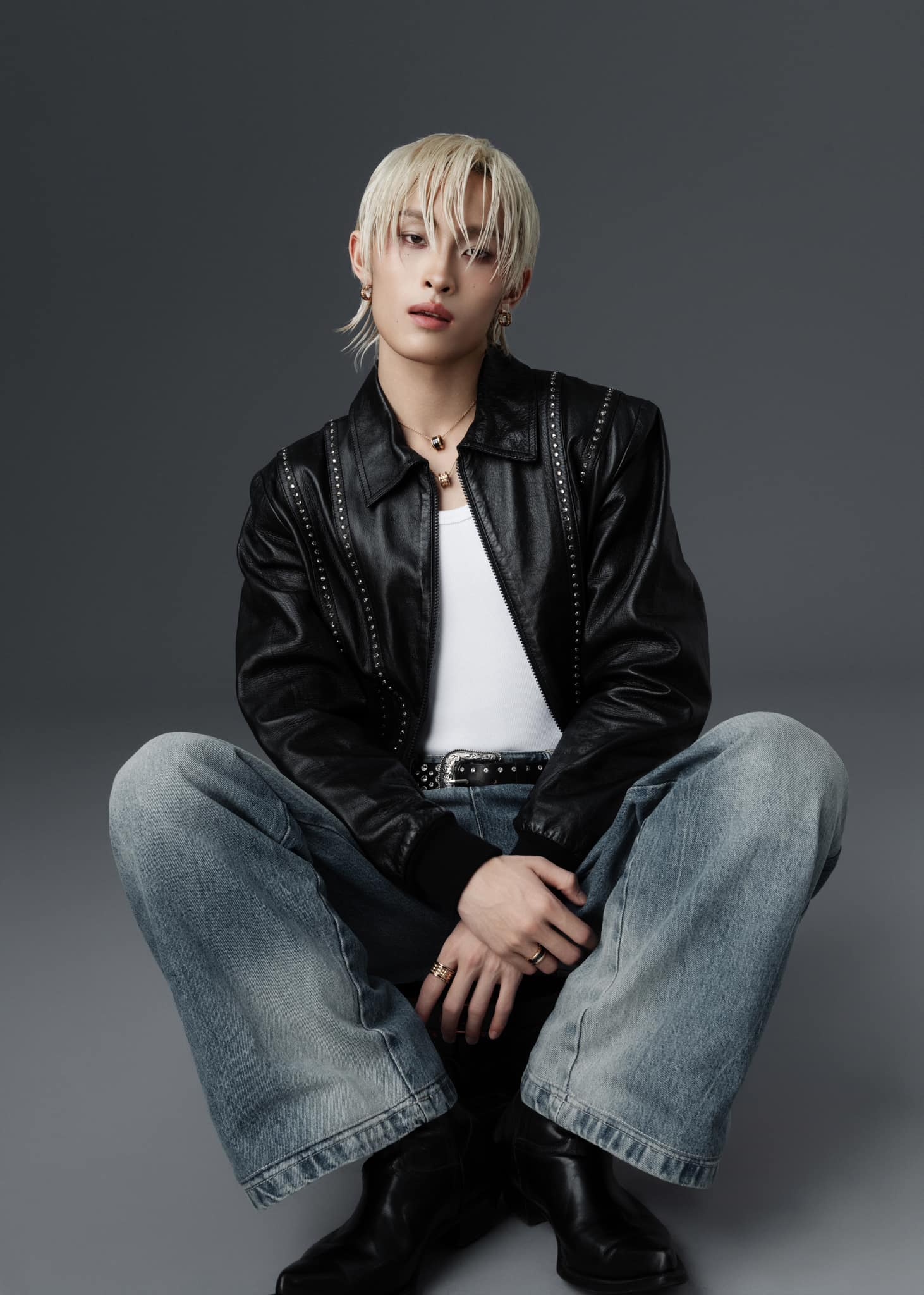 Wren Evans ra nhạc trở lại showbiz: Người cũ người mới ai cũng c&oacute; qu&agrave;- Ảnh 4.