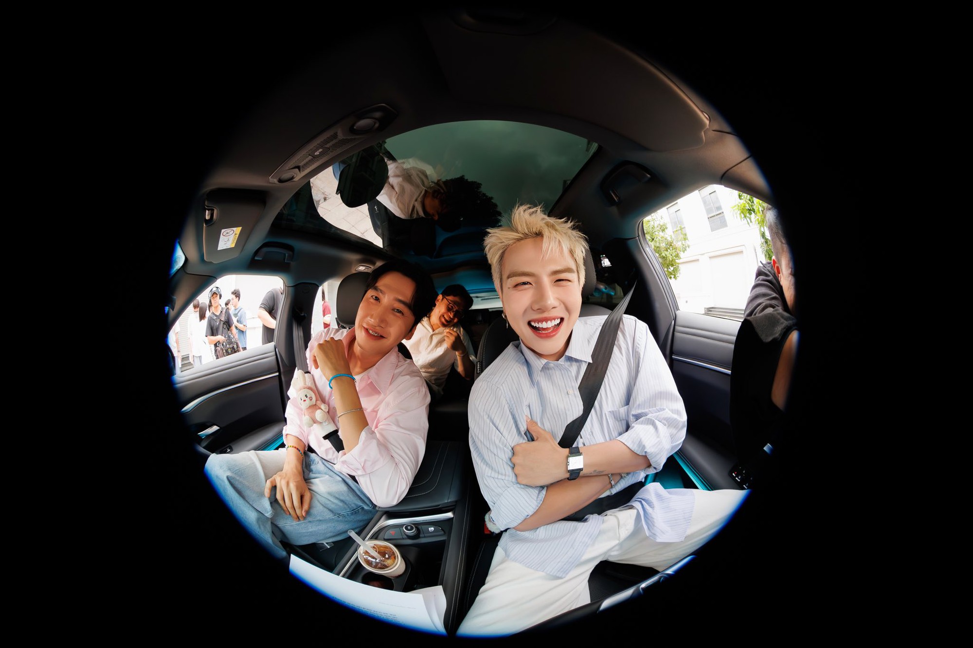 Mỹ nam Vbiz l&agrave; ngoại lệ của Lee Kwang Soo, l&agrave;m một điều m&agrave; chưa ai thực hiện được- Ảnh 1.