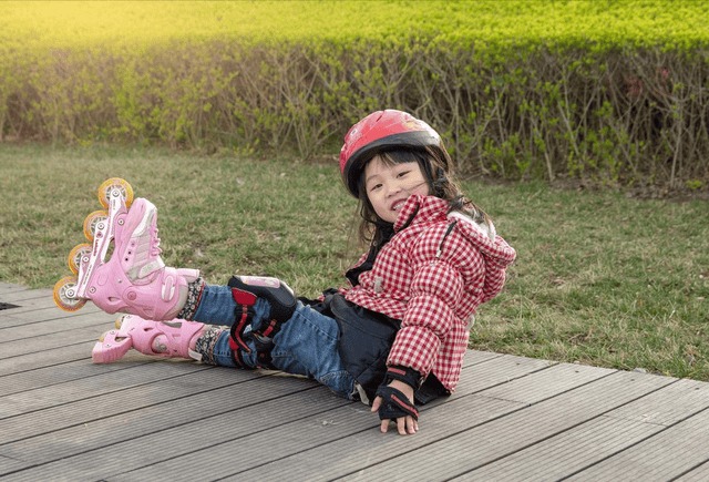 Những đứa trẻ lớn l&ecirc;n sẽ l&agrave;m n&ecirc;n chuyện thường c&oacute; 4 đặc điểm n&agrave;y- Ảnh 2.