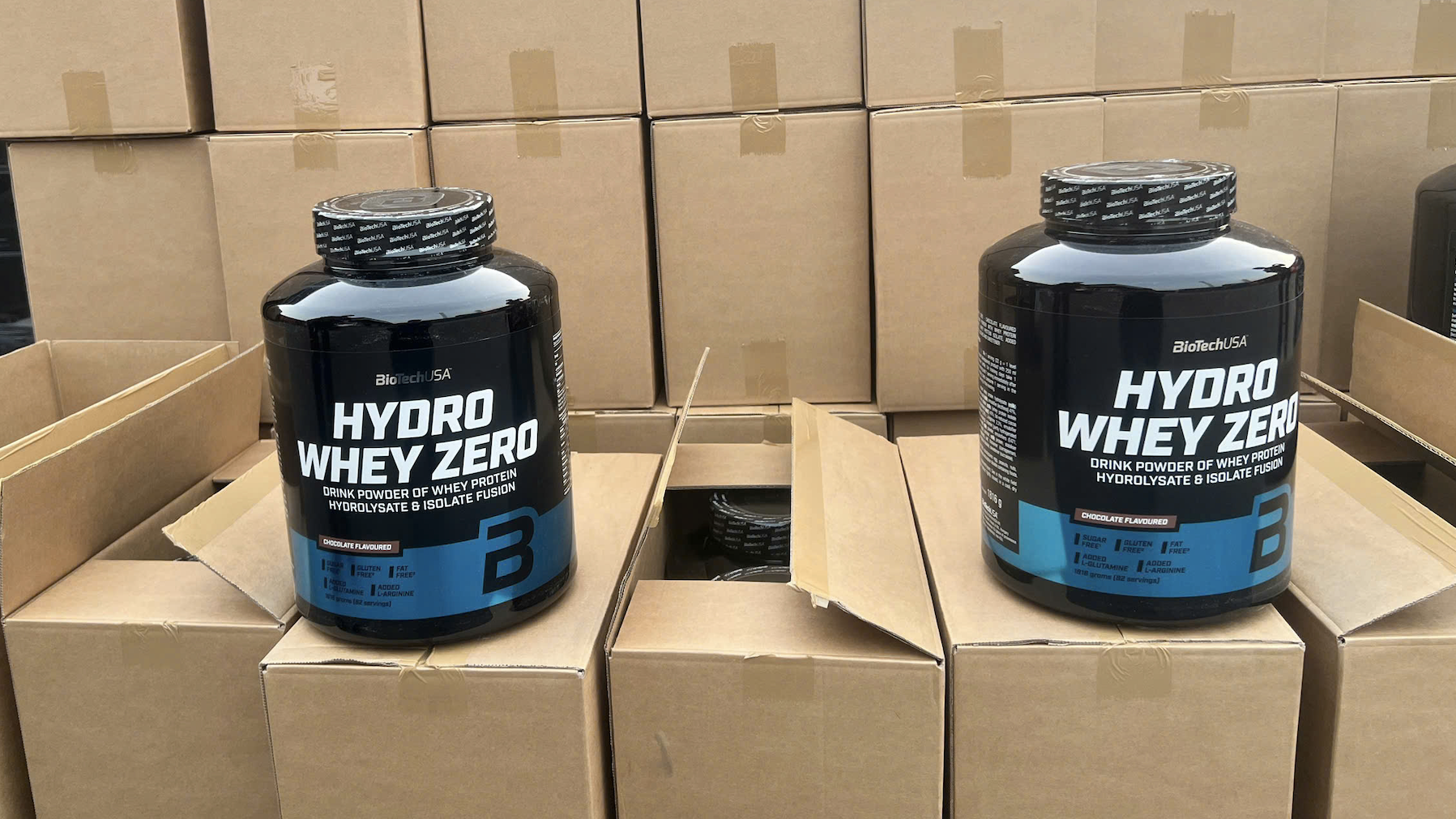 C&ocirc;ng an TPHCM bắt Gi&aacute;m đốc C&ocirc;ng ty Profit- Ảnh 3.