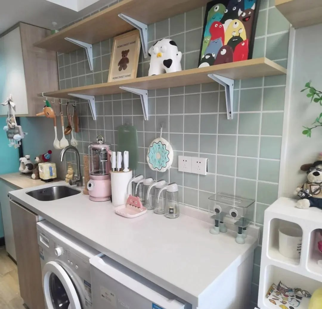 "Đặc sản" Hong Kong: Nh&agrave; b&eacute; t&iacute; hon vẫn tiện nghi đến từng centimet, 10 triệu người xem xin b&aacute;i phục- Ảnh 4.