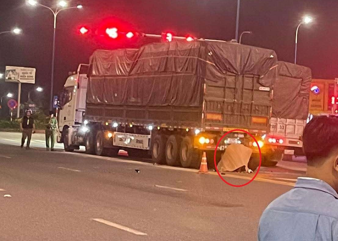 Tin mới nhất vụ người phụ nữ tử vong trước cửa ph&ograve;ng trọ ở TPHCM- Ảnh 2.