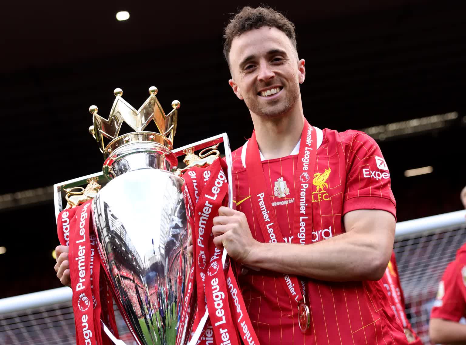 Năm 2025 phủ b&oacute;ng tang t&oacute;c thể thao thế giới: Diogo Jota gặp tai nạn thảm khốc, Ricky Hatton tự tử, loạt sao qua đời- Ảnh 1.