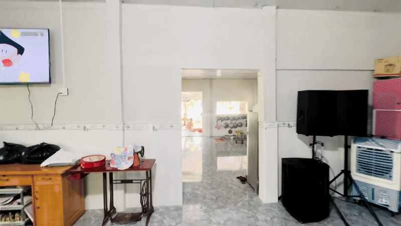 CLIP: Độc lạ nhà miền Tây, CLIP: Độc lạ nhà miền Tây,