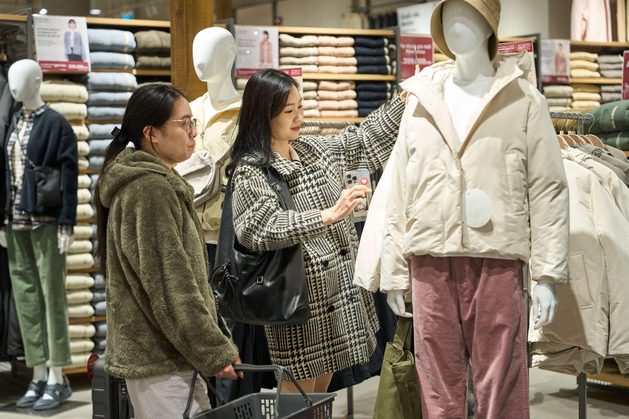 MUJI Hanoi Centre - Điểm đến kh&ocirc;ng thể bỏ qua với t&iacute;n đồ thời trang tối giản- Ảnh 4.