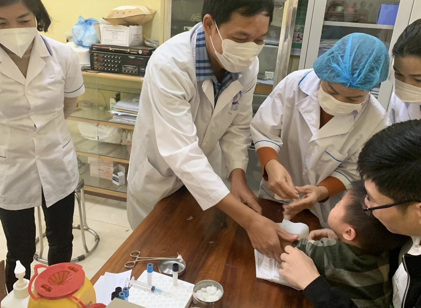 Hơn 13% người Việt mang gen bệnh tan m&aacute;u bẩm sinh- Ảnh 3.