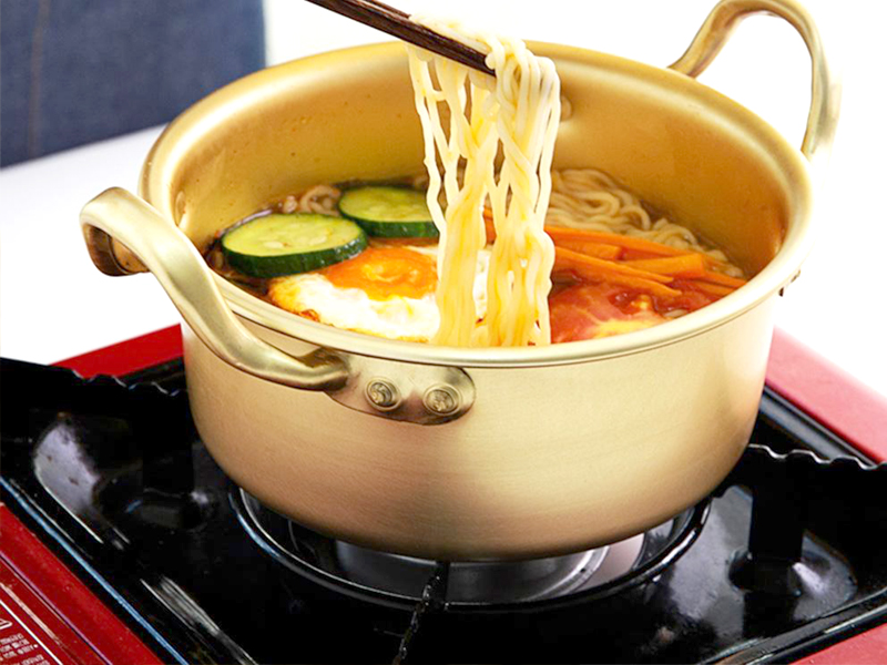 C&aacute;i g&igrave; &ldquo;Miệng rộng nhưng kh&ocirc;ng ăn, bụng s&acirc;u m&agrave; chẳng no&rdquo;?: L&agrave; thứ quen thuộc trong bếp- Ảnh 1.