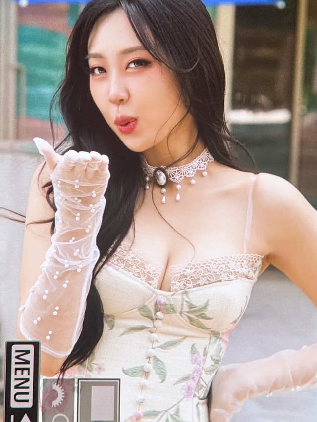 Mỹ nh&acirc;n cao 1m75 như 