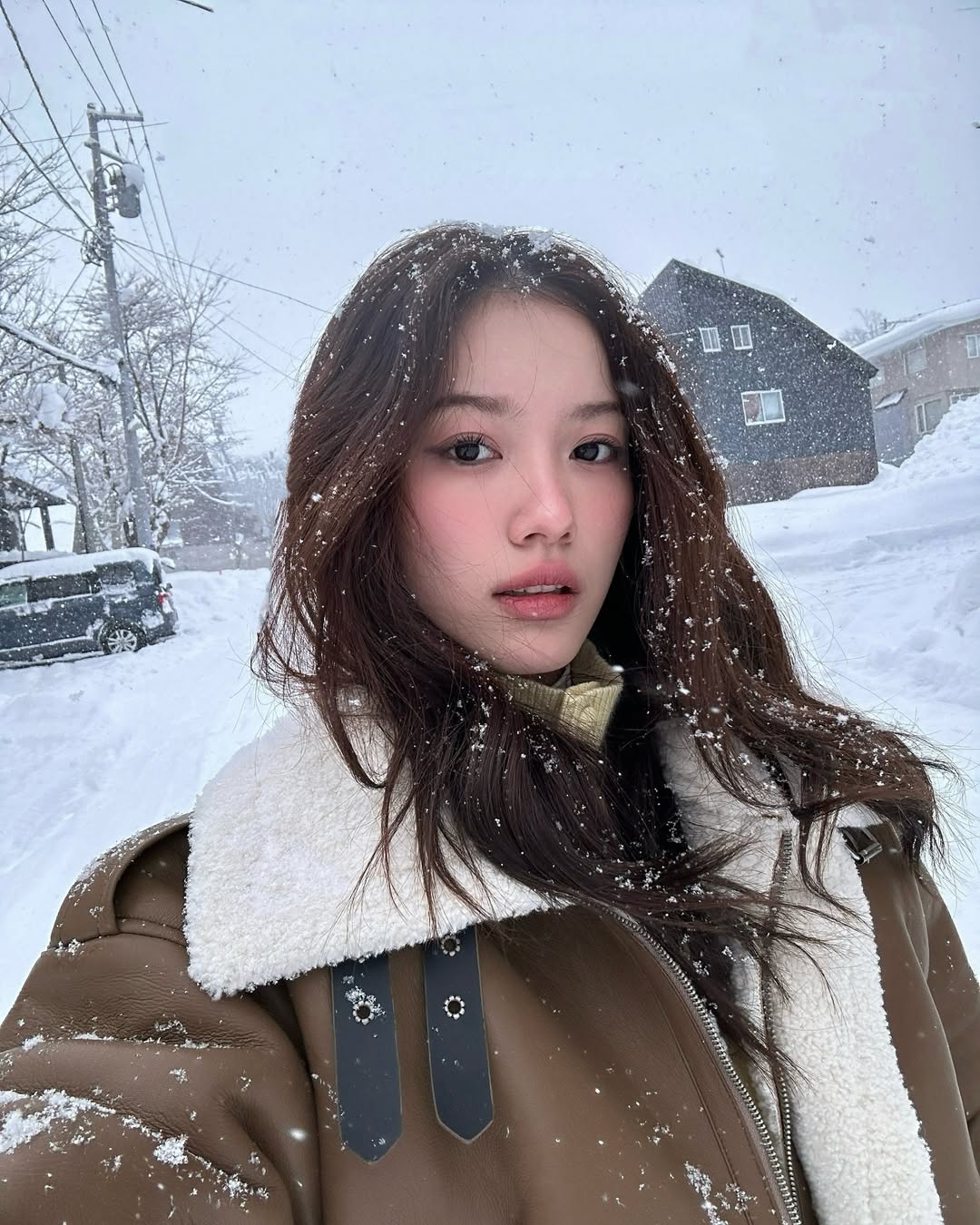 Bạn g&aacute;i tin đồn của Song Lu&acirc;n: Visual 