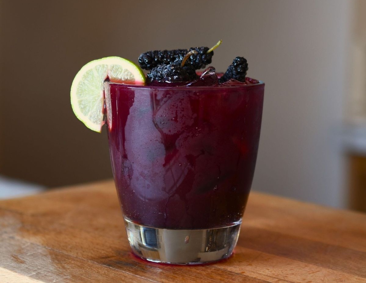 4 thực phẩm gi&agrave;u t&iacute;nh kiềm l&agrave; "kẻ th&ugrave; kh&ocirc;ng đội trời chung" của tế b&agrave;o ung thư, n&ecirc;n ăn thường xuy&ecirc;n- Ảnh 2.