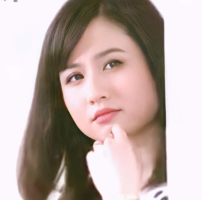 Kh&ocirc;ng phải Tăng Thanh H&agrave;, đ&acirc;y mới l&agrave; ngọc nữ đẹp nhất Việt Nam: Nhan sắc người gặp người y&ecirc;u, hoa gặp hoa nở- Ảnh 3.