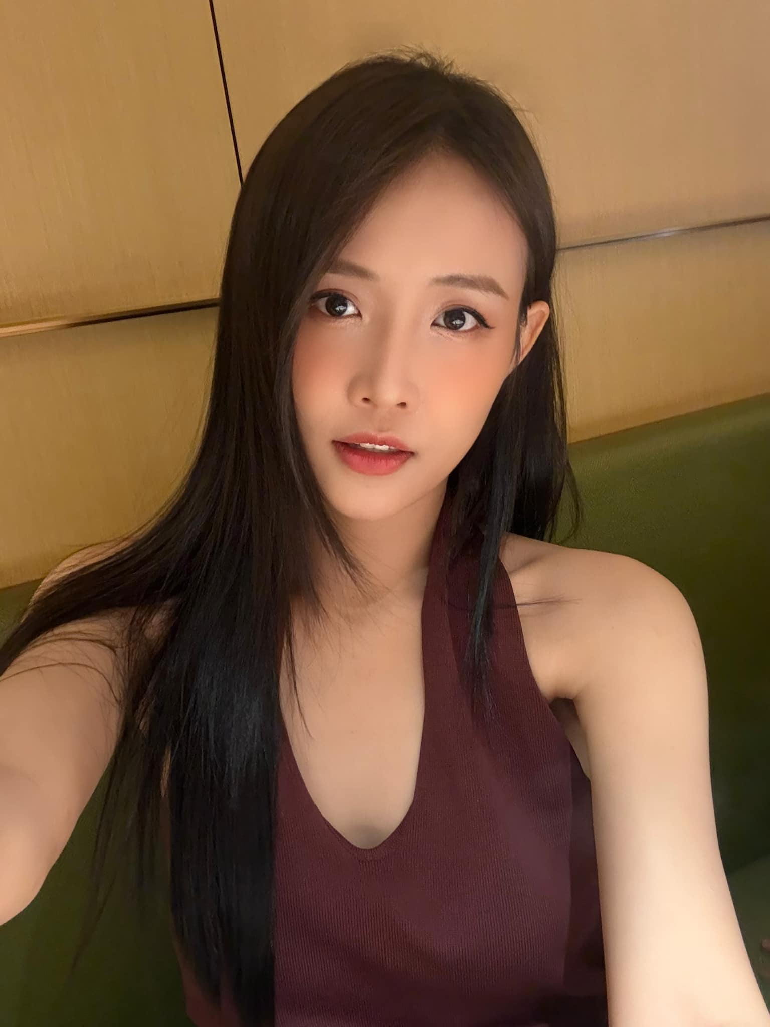 Chuyện g&igrave; đ&atilde; xảy ra với Trương Mỹ Nh&acirc;n - vợ Ph&iacute; Ngọc Hưng?- Ảnh 10.