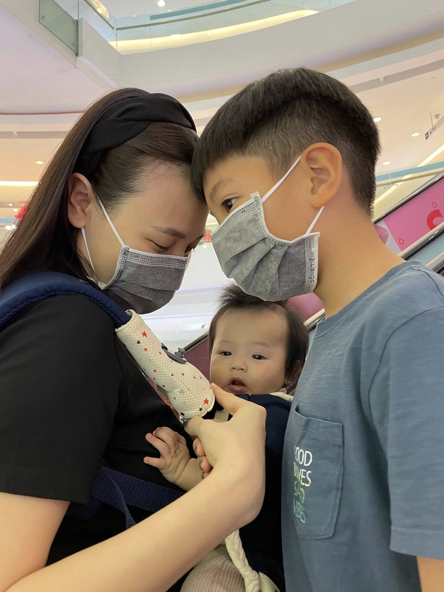 Cường Đ&ocirc; La tung 70 bức ảnh giữ k&iacute;n bấy l&acirc;u, c&aacute;ch Đ&agrave;m Thu Trang đối xử với Subeo lộ r&otilde;- Ảnh 5.