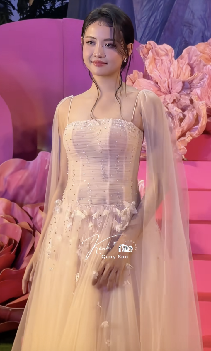 Chuyện g&igrave; đ&atilde; xảy ra với Trương Mỹ Nh&acirc;n - vợ Ph&iacute; Ngọc Hưng?- Ảnh 4.