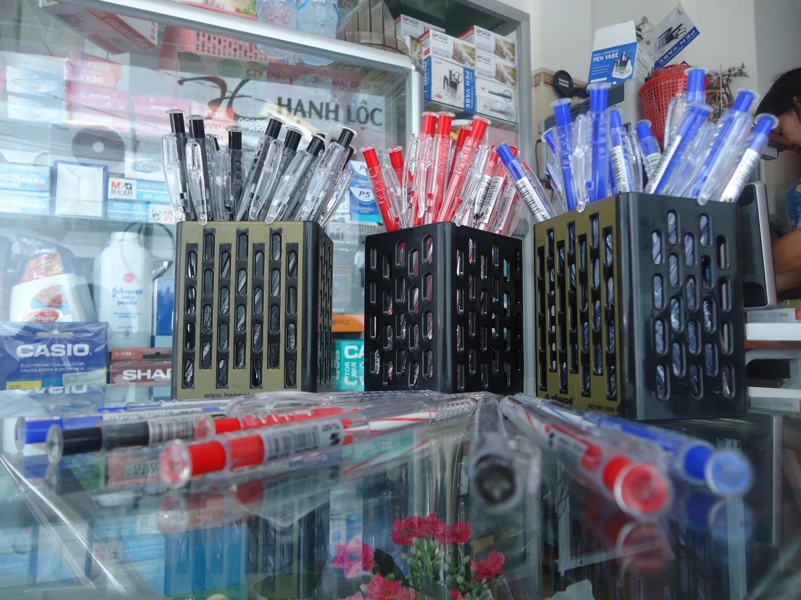 B&aacute;n "b&uacute;t bi quốc d&acirc;n", một doanh nghiệp Việt thu gần 12 tỷ đồng mỗi ng&agrave;y- Ảnh 1.