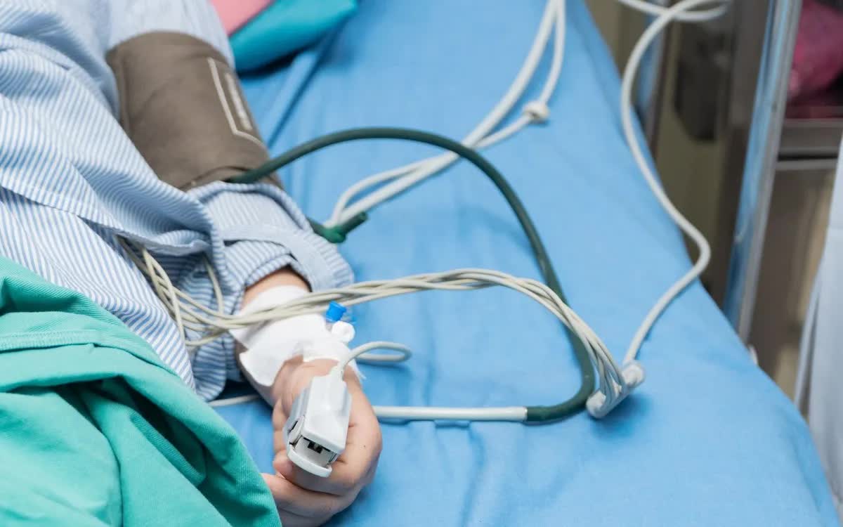 Vi&ecirc;m cơ tim: Đừng chủ quan, kể cả người trẻ khỏe- Ảnh 1.