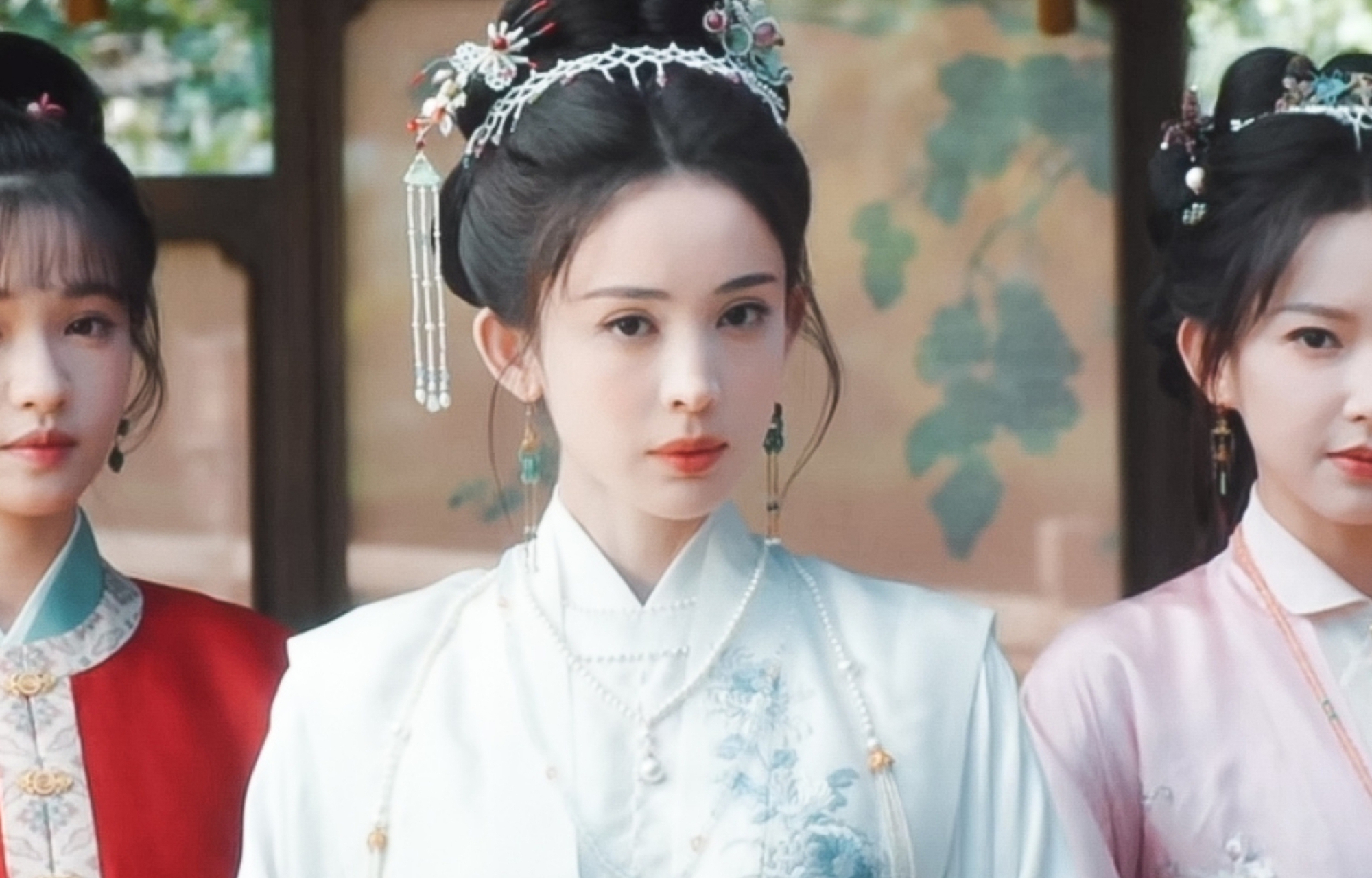 Ở đ&acirc;u ra Tiểu Long Nữ thế hệ mới đẹp hơn cả Lưu Diệc Phi thế n&agrave;y, visual đ&uacute;ng chuẩn tuyệt t&aacute;c trần gian- Ảnh 5.