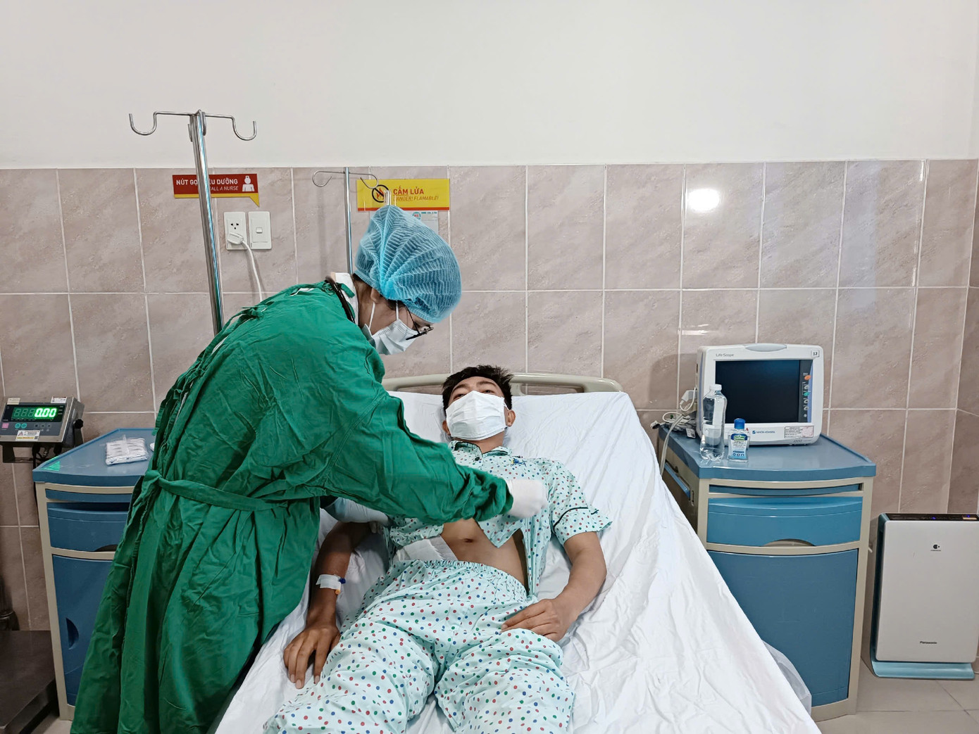 Tuổi đ&ocirc;i mươi phải gh&eacute;p thận: Trả gi&aacute; đắt từ sự chủ quan- Ảnh 2.