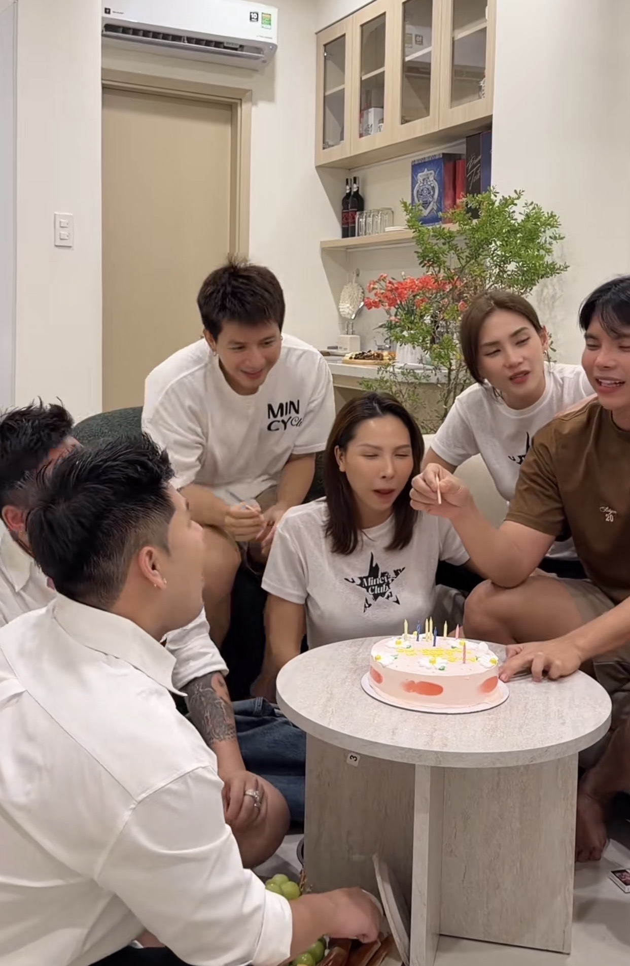 Sao Việt làm gì tối 31/12/2025?- Ảnh 6. Sao Việt làm gì tối 31/12/2025?- Ảnh 6.